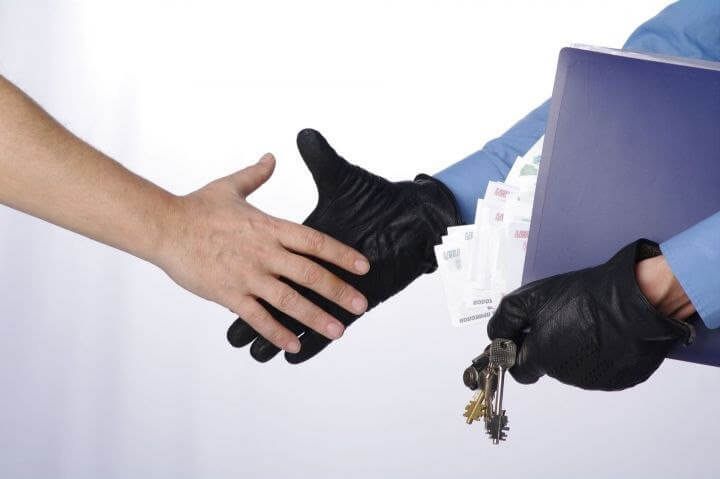 БҚО-да алаяқтардың ісі сотқа жолданды