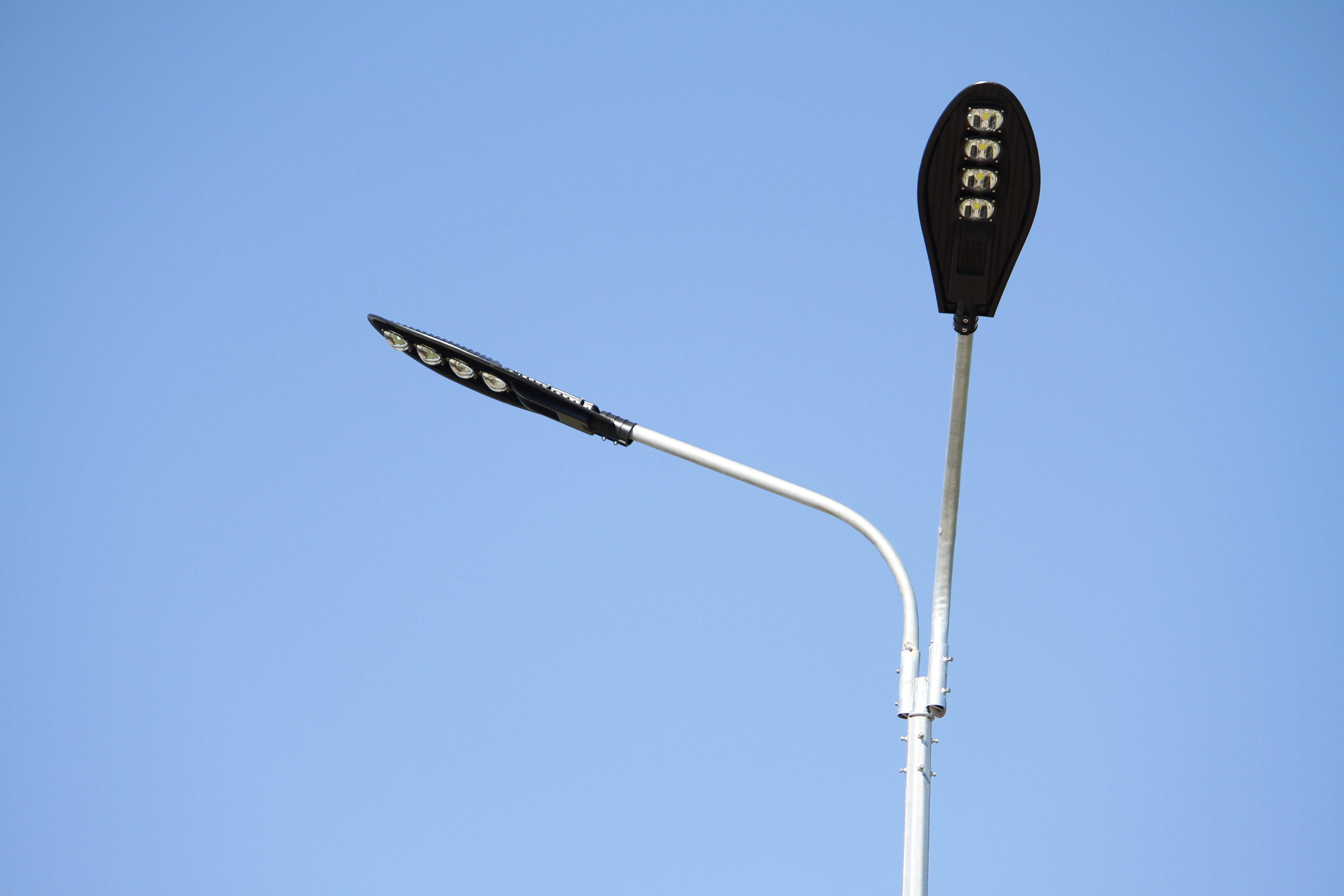 Один миллиард тенге выделили на освещение четырех улиц Уральска