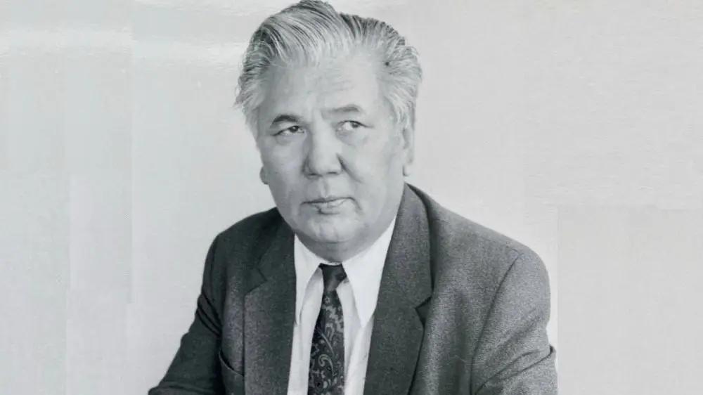 Школе в Бишкеке присвоили имя отца президента Токаева