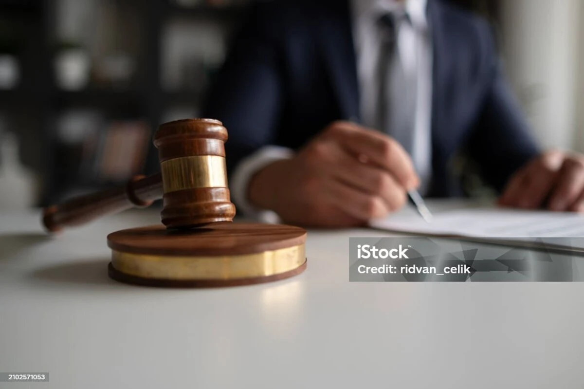 Жительница Германии пыталась отсудить торговый дом в Уральске