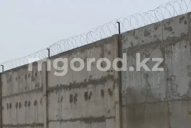 Осужденный совершил суицид в колонии Уральска