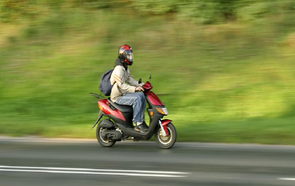 ДТП с мопедом в Алматы: подростку сделали 7 операций и удалили почку