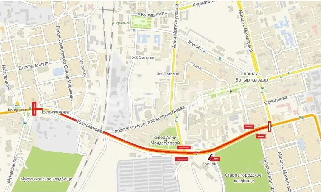 Участок дороги и мост перекрыли в Уральске