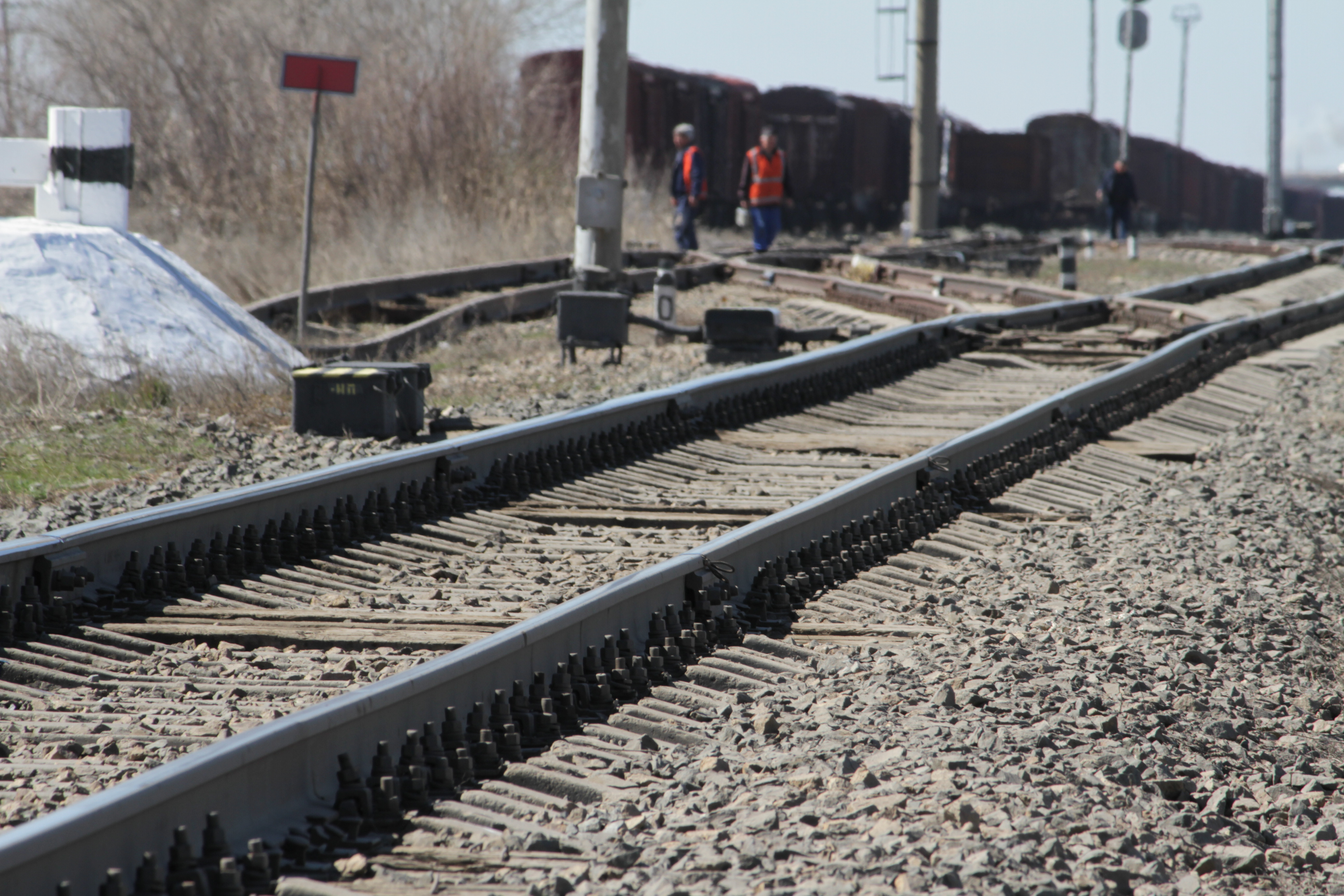 Железнодорожный переезд закроют на ремонт в Уральске 21 июля